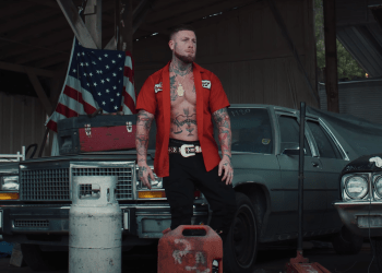 VIDEO SPOTLIGHT – Bezz Believe “Blue Collar Hustle”