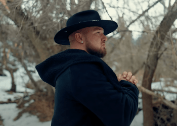 VIDEO SPOTLIGHT – Dusty Leigh “World So Cold”