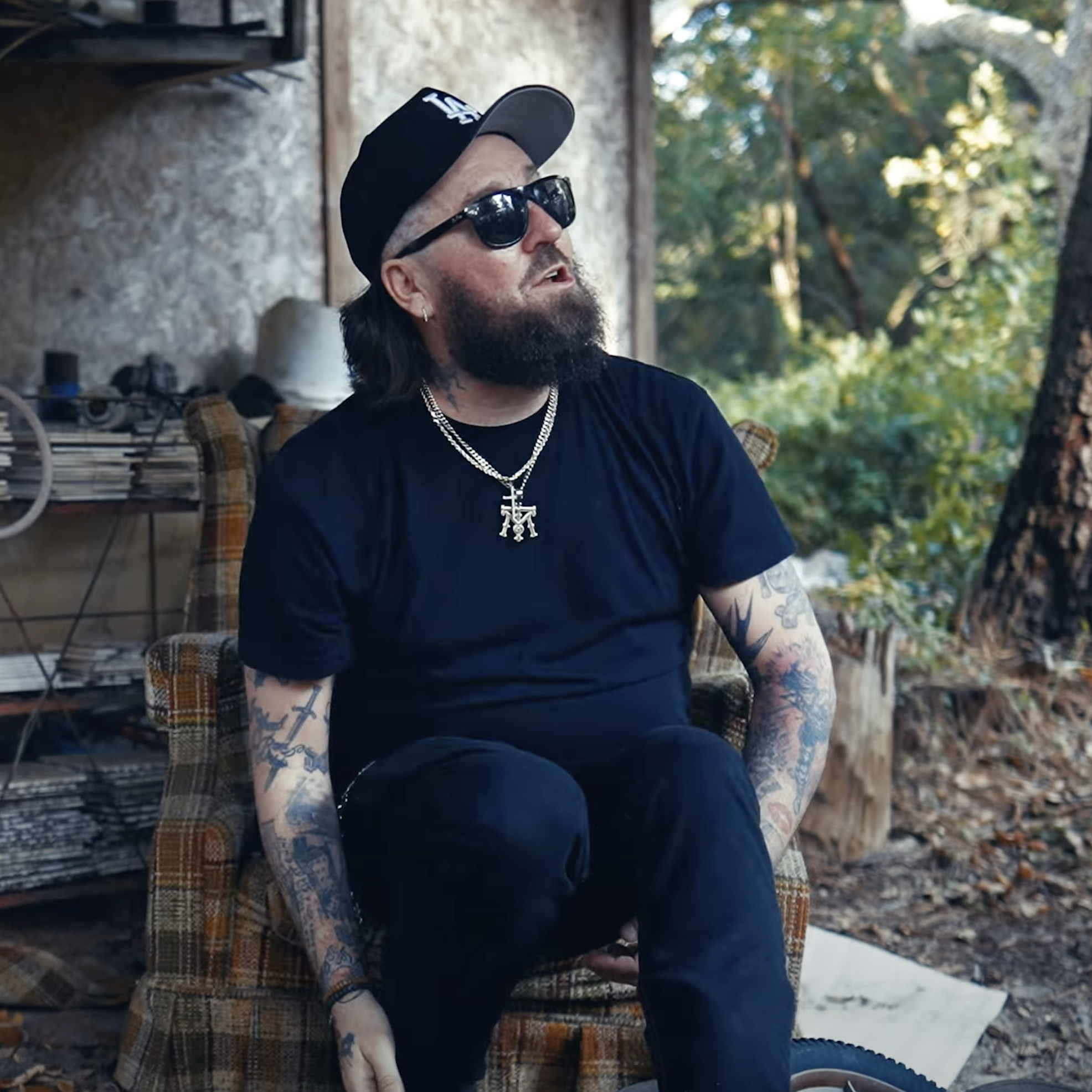 VIDEO SPOTLIGHT – Hard Target x Breadwin Deville “Unmarked Grave ...