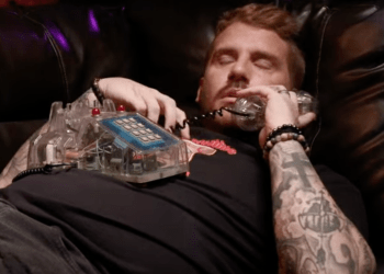 VIDEO SPOTLIGHT – Austin Tolliver “Love Hotline” (Official Visualizer)